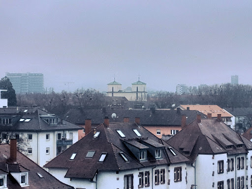 Kath. Kirche St. Konrad und Elisabeth - Thumbnail