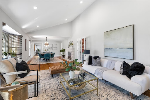 Vanessa Shives | Queenston Realty, LLC