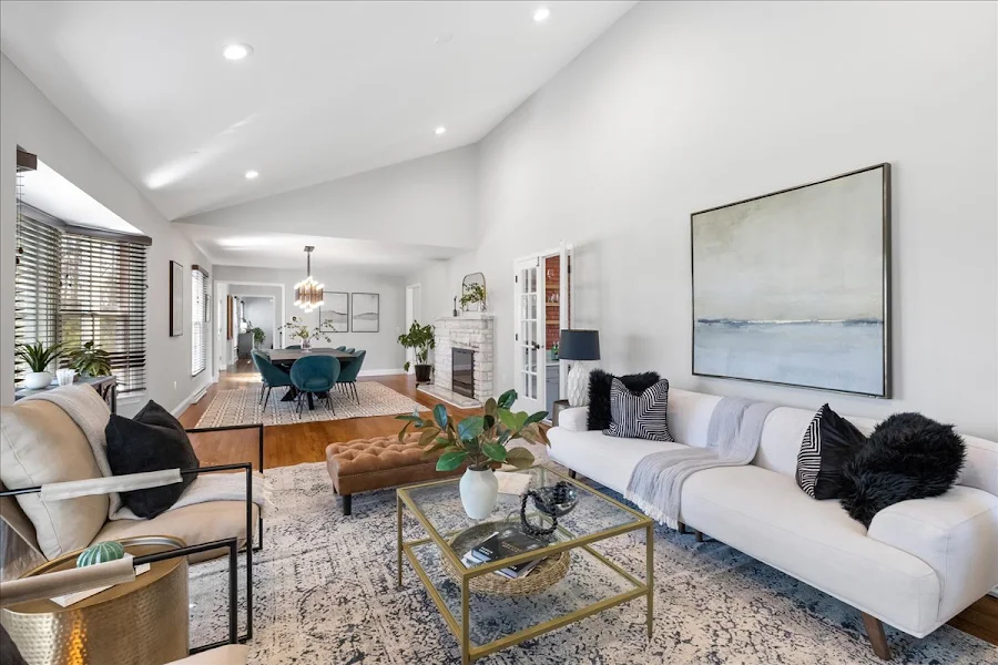 Vanessa Shives | Queenston Realty, LLC photo