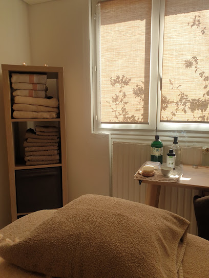 Kālī Massages Certifiée Renata França