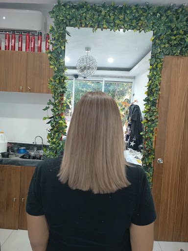 Gerardo Campos Hair Studio & Spa - Thumbnail