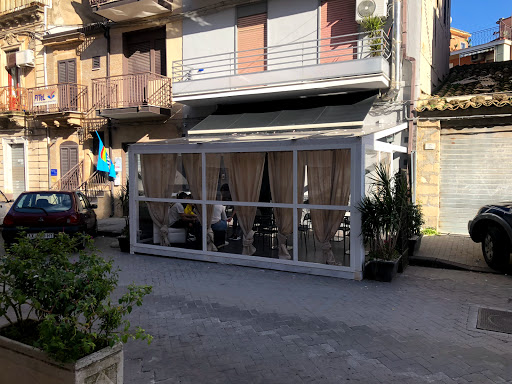 Saint Julian's - Loungebar Gallery - Italy