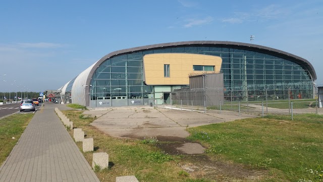 Aéroport de Mazovie Varsovie-Modlin