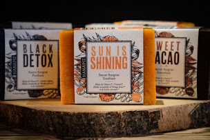 Photo n°9 de CBD Dijon Centre - Les Fleurs de Jeanne à Dijon (Magasin bio)