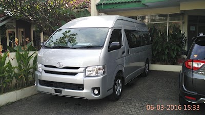 Photos of Jakartarentbus.com