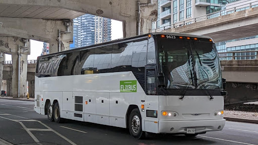 FLiXBUS Stop Windsor - Visual