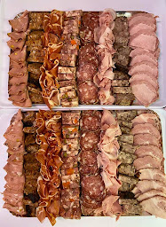 Photo n°4 de LES BOUCHERS DOUBLES à Chazelles-sur-Lyon (Boucherie-charcuterie)