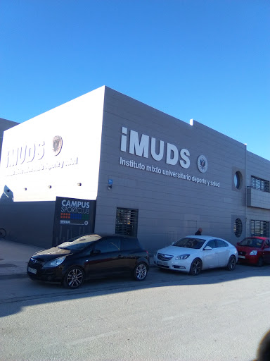 UGR: iMUDS