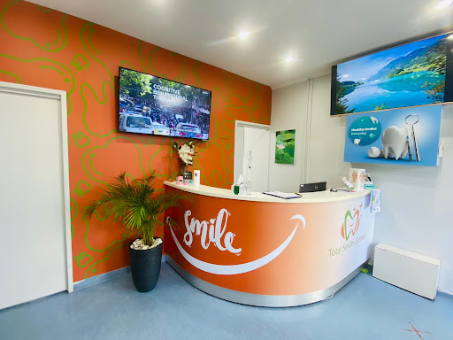 Total Smiles Dental, Fawkner