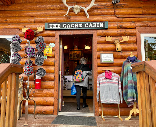 Cache Cabin - Visual