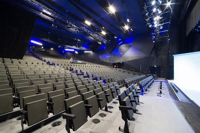 Théâtre le 13ème Art
