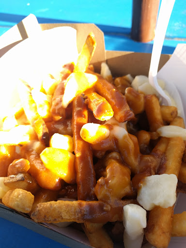 MacDaddys Seafood & Tots - Thumbnail