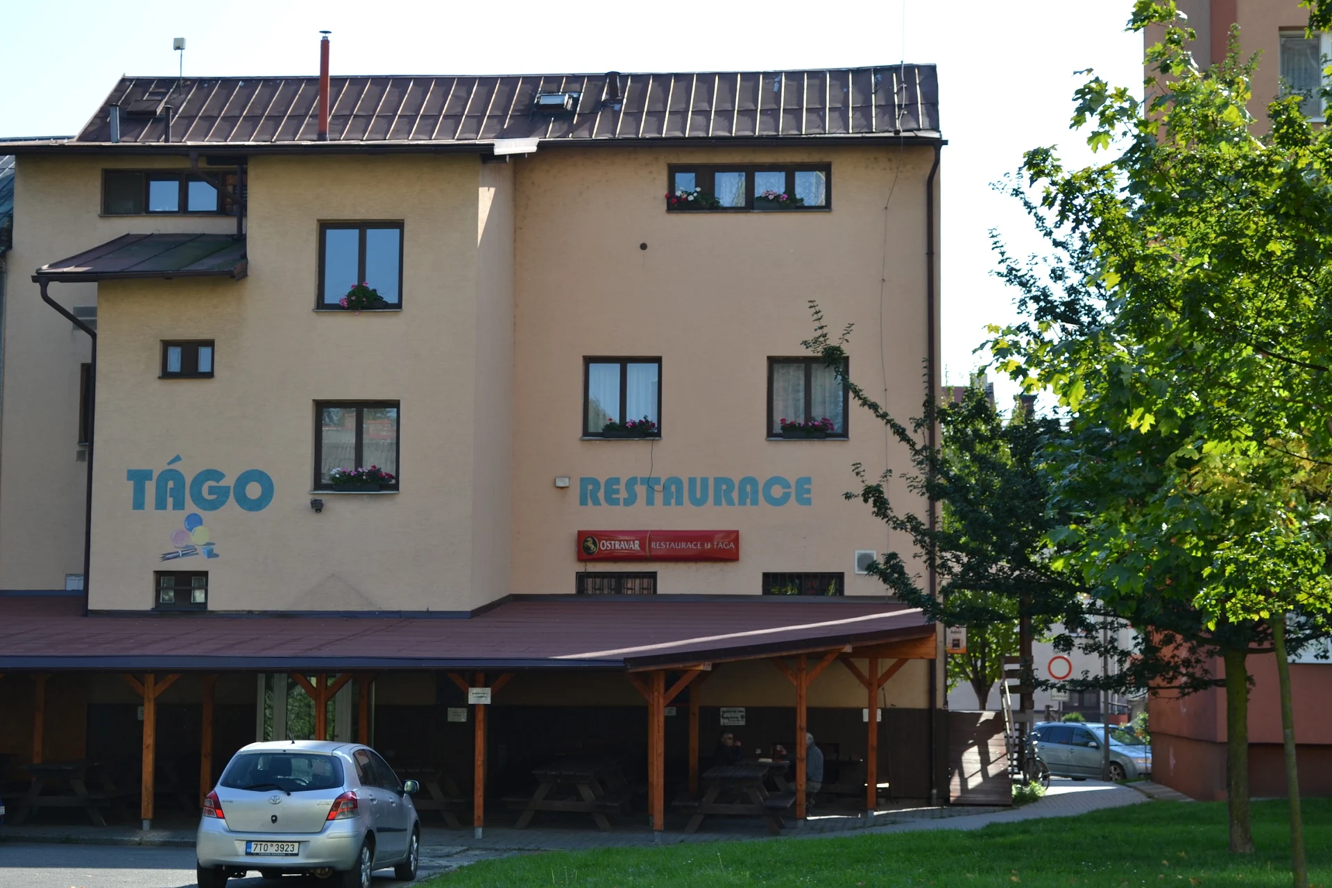 Penzion a restaurace Tágo