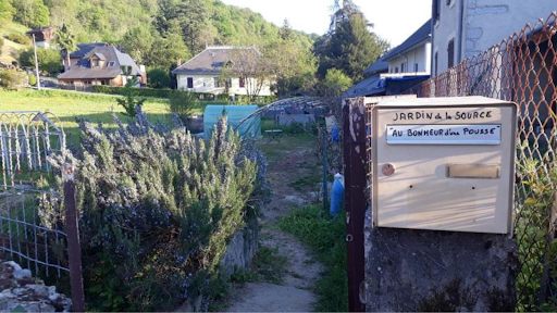 "Au Bonheur d'une Pousse" Garden