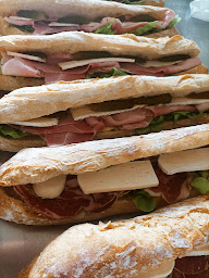 Photo n°20 de Boulangerie du Viaduc '' By Clément Soulavie '' à Alissas (Buffet de mariage)