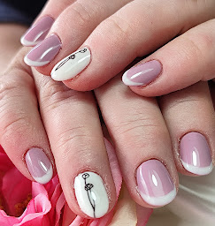 Photo n°9 de Pétill'Ongles à La Sauve (Salon de manucure)