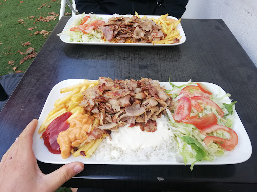 Photo 2 - Le Prince Food