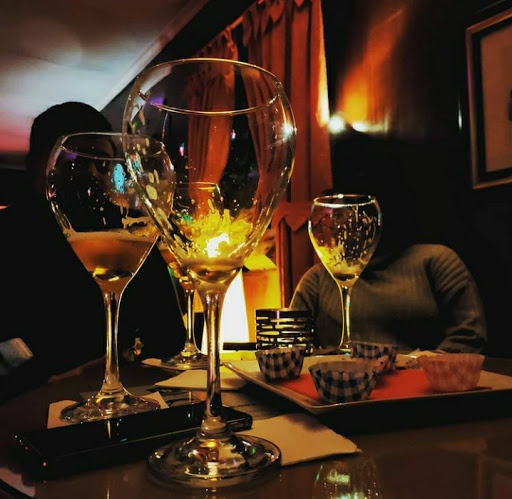 Dickens Pub - Thumbnail