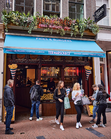 Ter Marsch & Co by null