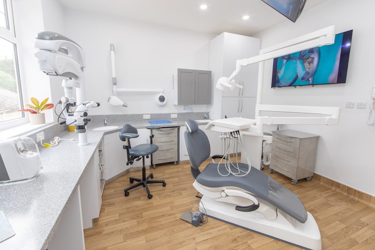 Dolphin Dental Equipment Services Ltd