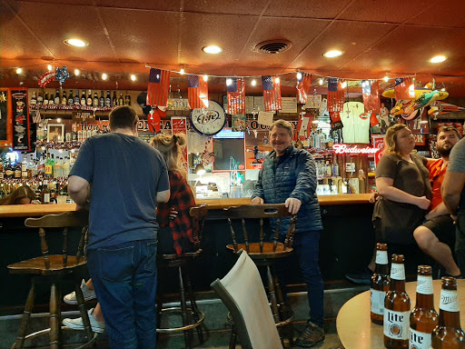Pilot Inn - Visual