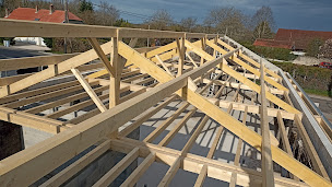 Photo n°16 de CZC Bailly Maitre Pere Et Fils à Le Deschaux (Charpentier)