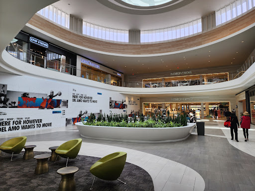 Del Amo Shopping Center, a Simon Mall - Thumbnail