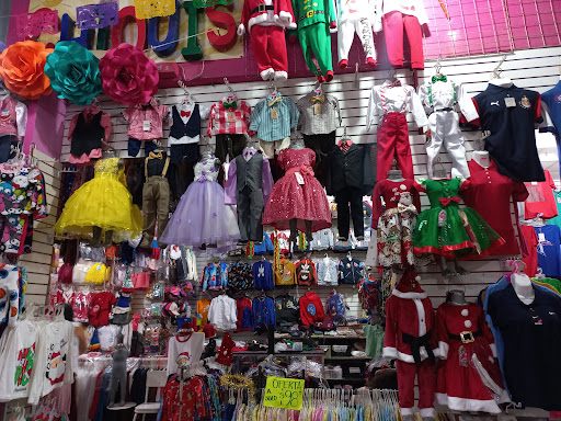 Chiquis Fashion Kids - Thumbnail