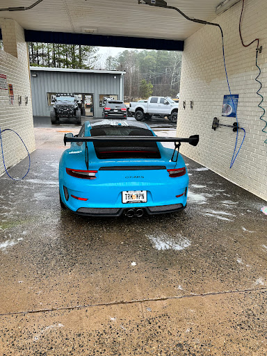 Queen of Clean Carwash - Thumbnail