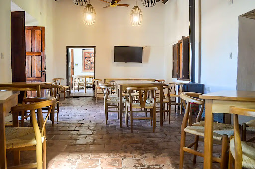 La Casona de Moldes - Restaurante y Hostería