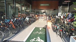 Photo n°21 de Edenmobilité Bordeaux - Magasin de vélos et scooters à Bruges (Magasin de vélos d'occasion)
