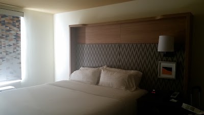 Photos of Holiday Inn KCI Airport
