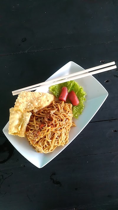 Photos of Mie Preman & Coconut Shake