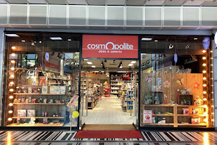 Photo n°1 de Cosmopolite Jeux & Jouets à Angoulême (Magasin de jouets)