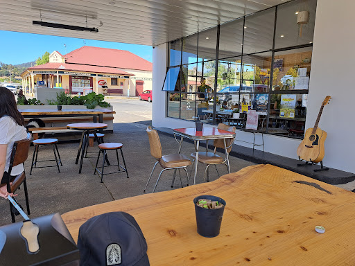 Lock Shop Cafe Logo