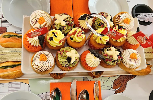 Brigit's Bakery & Afternoon Tea Bus Tours - London