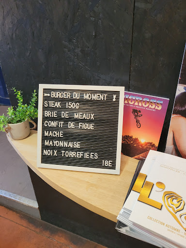 Photo 1 - Le Duke Street Cantine