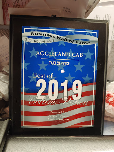 AGGIELAND CAB - Visual