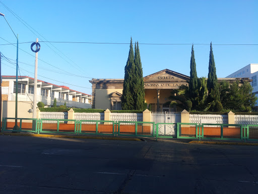 Mariana R. of Lazarin Elementary School