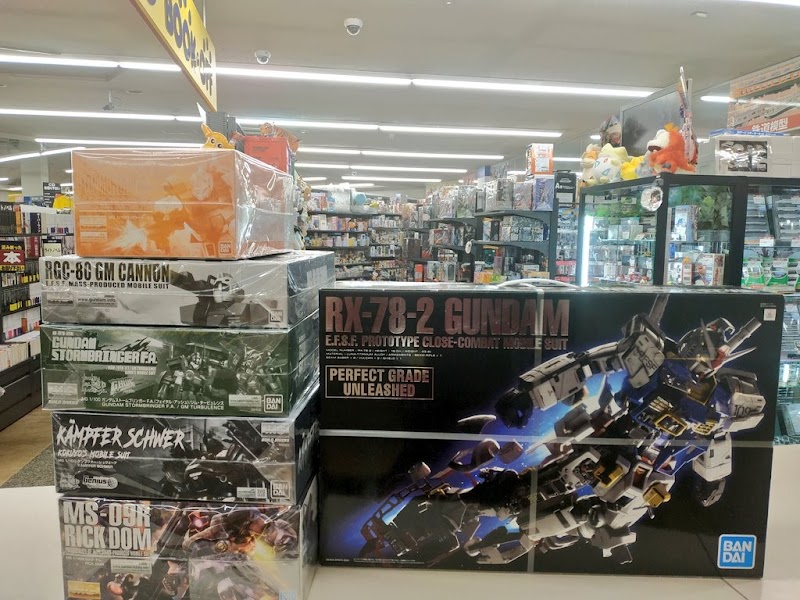 ホビーオフ西長岡店