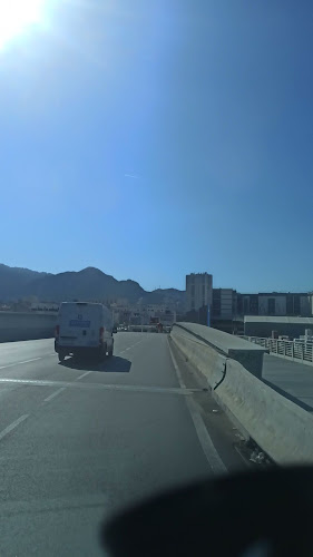 Avis sur Castorama à Marseille - Quincaillerie