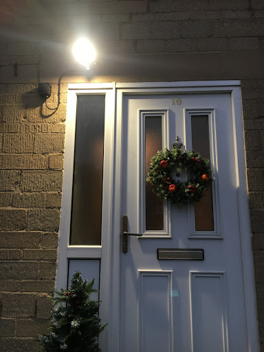 Royle Electrical Services - Visual