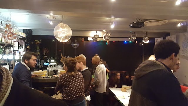 L'Atmo piano bar