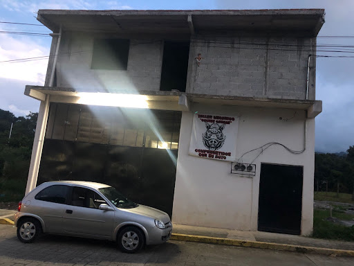 Cuches garage