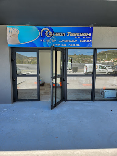 Photo de Acqua turchina (corte) creation piscine et spa