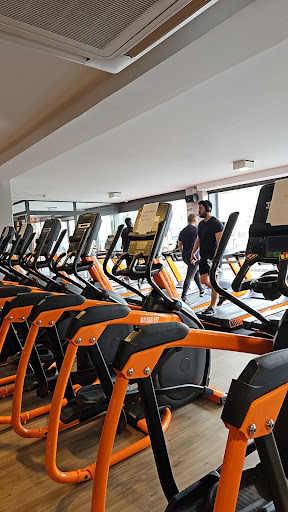 Basic-Fit Asnieres-sur-Seine Avenue de la Redoute - Thumbnail