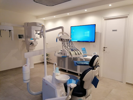 Studio Dentistico Dr. Andrea Schiaffino Gallery - Italy