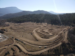 Photo n°15 de Domaine de Préfaissal - pôle mécanique à Mézel (Centre de loisirs)