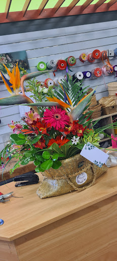Flowers by Fluff - Thumbnail