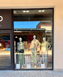 Photo n°3 de LPB LES PETITES BOMBES à Nailloux (Boutique d'accessoires de mode)